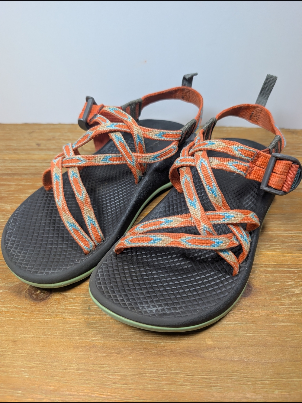 Chaco ZX/2 Sport Sandals Orange Blue Adjustable Hiking Youth Size 3 Water Shoes